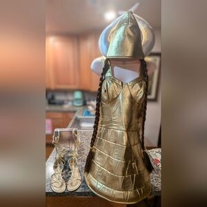 EUC Ellie Women's Gold Gladiator Flat Sandal Size 8